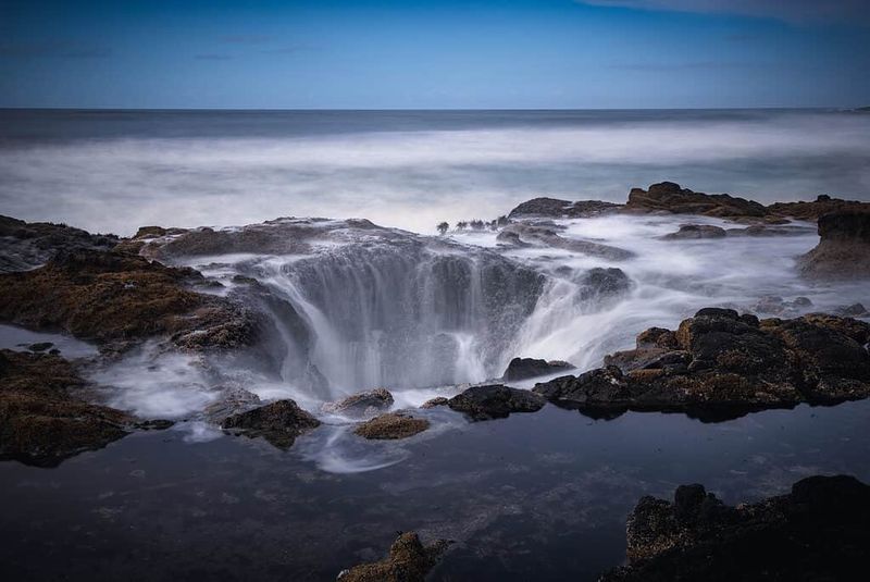 Thor's Well - The Pacific's Dangerous Drain