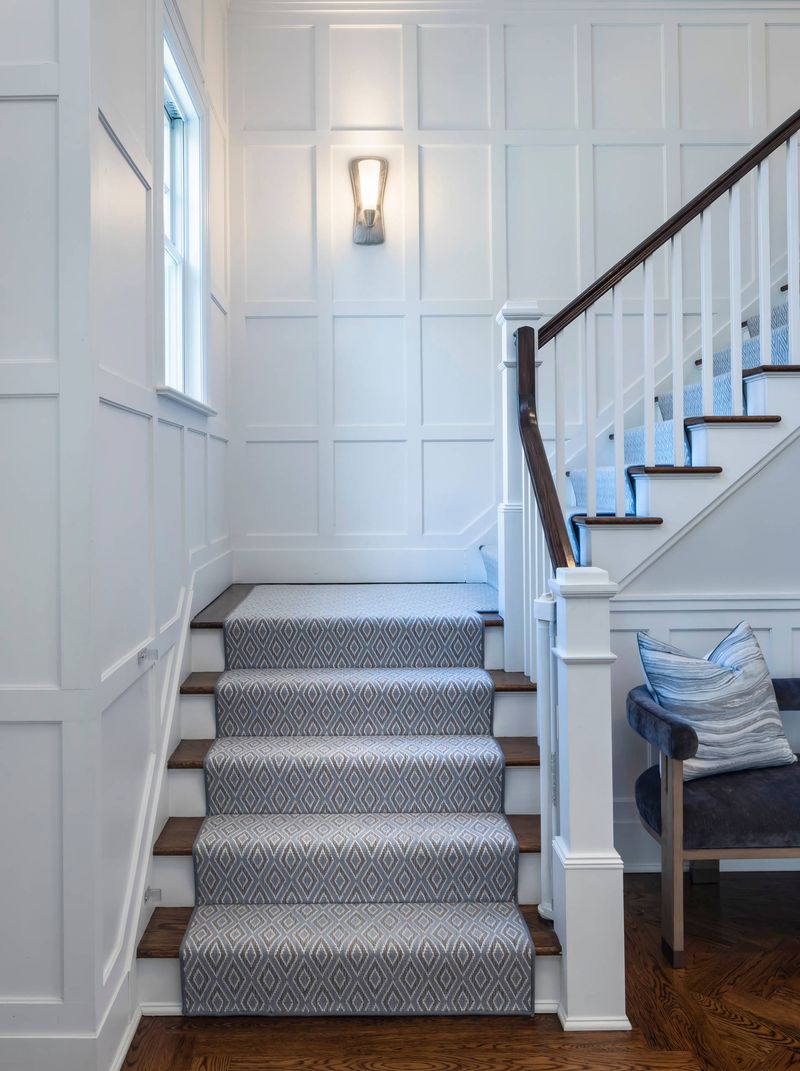 10 Philadelphia Rowhouse Stair Runners That Protect And Impress - Decor Hint Classic Wool Herringbone
