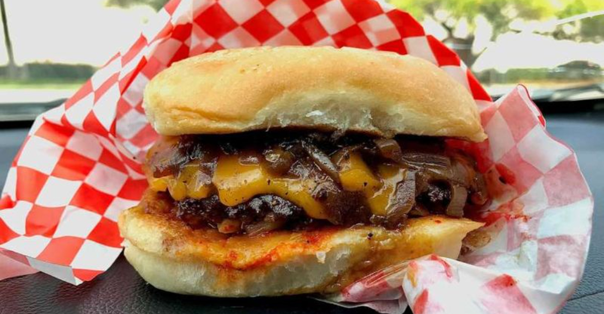 10 Texas Burger Destinations That Outperform Whataburger - Decor Hint 10 Texas Burger Destinations That Outperform Whataburger - Decor Hint