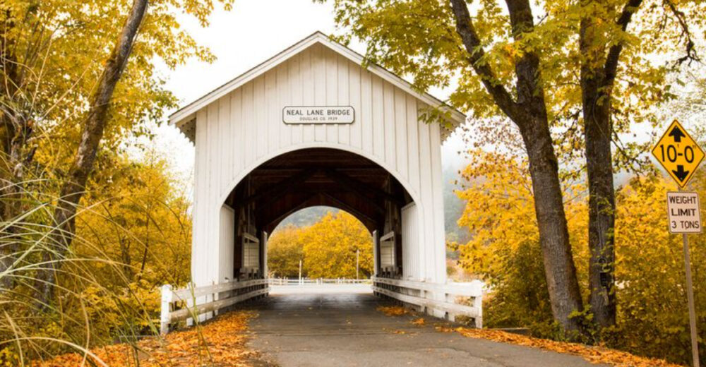 11 Halloween Ghost Walks Across Oregons Covered Bridges - Decor Hint
