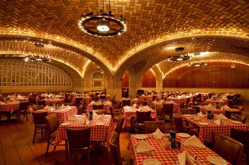 Grand Central Oyster Bar & Restaurant - Midtown Manhattan
