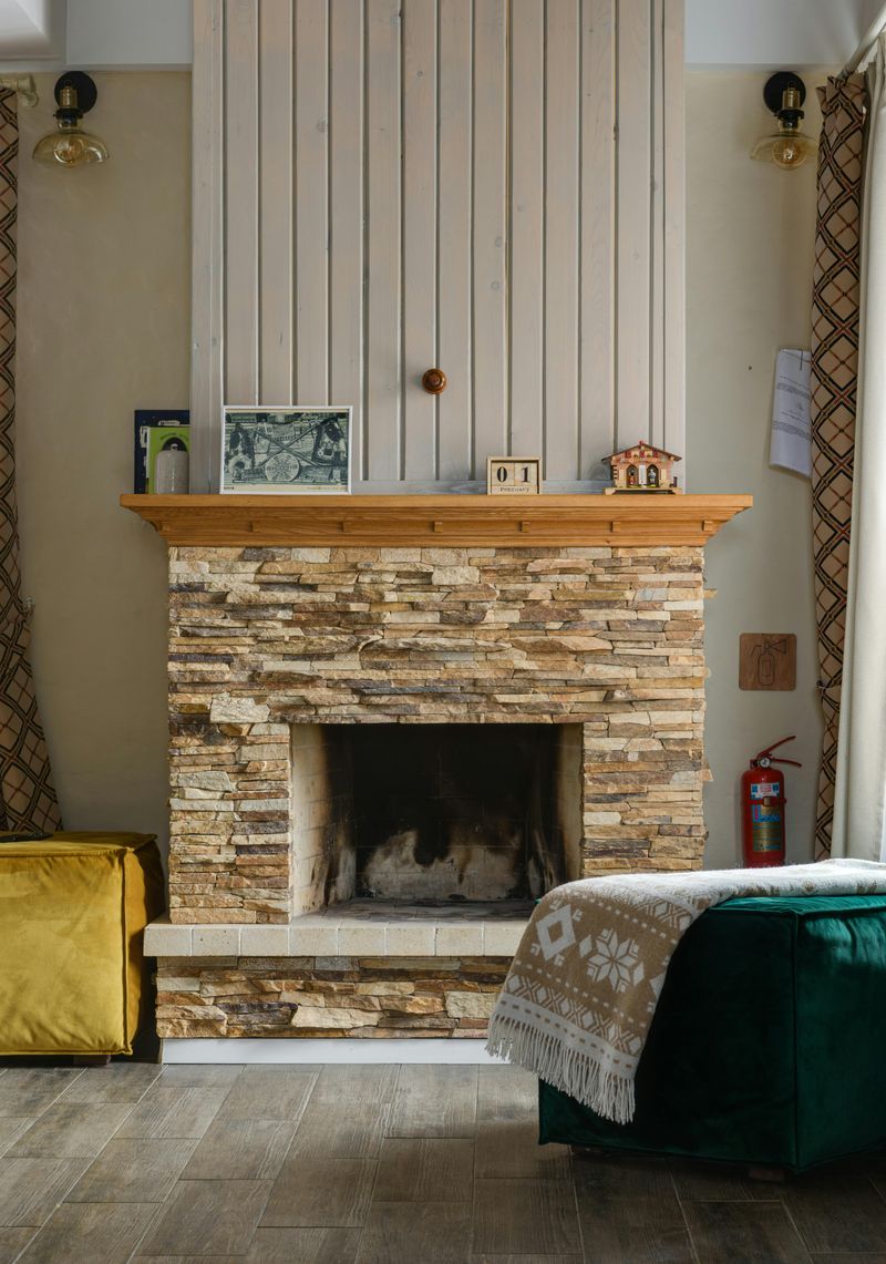 Wooden Beam Mantel With Natural Finish