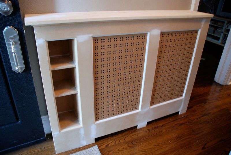12 Chicago Entryways That Hide Clutter In Plain Sight - Decor Hint Vintage Radiator Cover Command Center