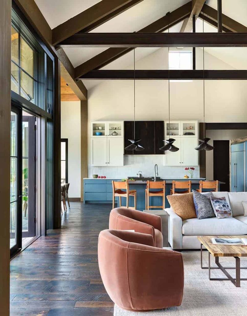 Modern Aspen Lofts Craving Rustic Warmth