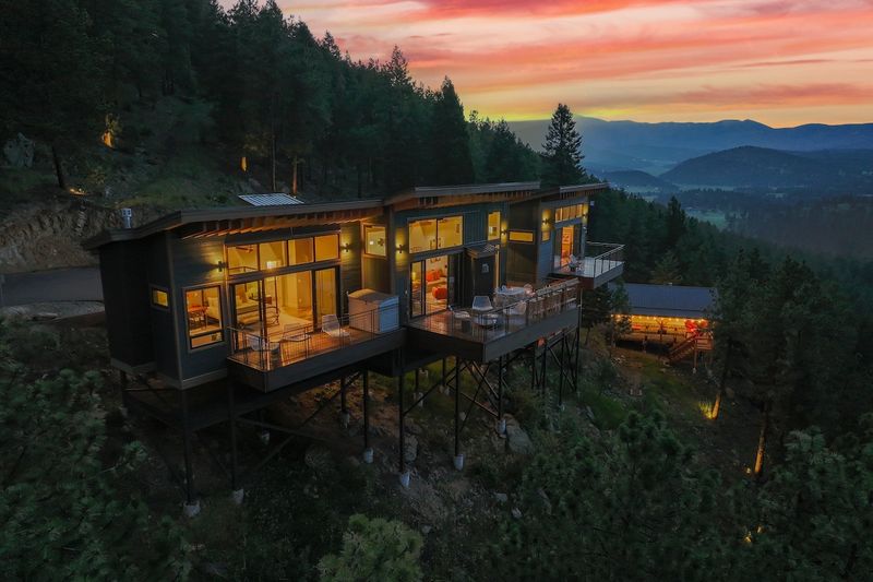 12 Denver Mountain Chalets With Timeless Alpine Views - Decor Hint Evergreen Elegance