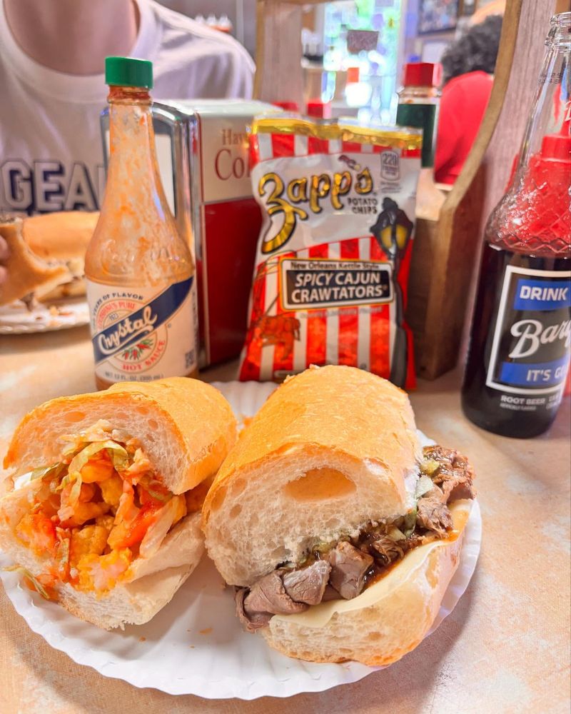 12 Louisiana Po'Boy Stands That Locals Defend Fiercely - Decor Hint Domilise's Po-Boy & Bar The Corner Joint Time Forgot