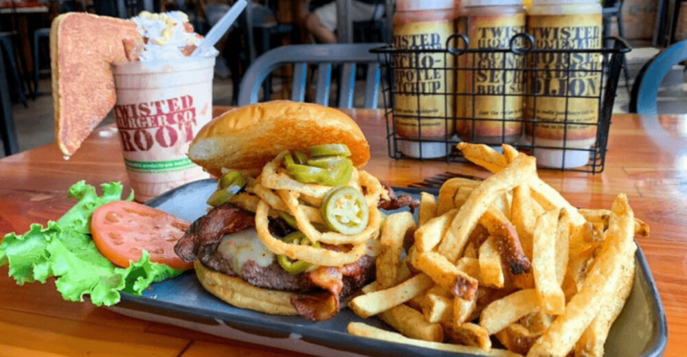 14 Must Try Texas Burgers That Made Food History - Decor Hint