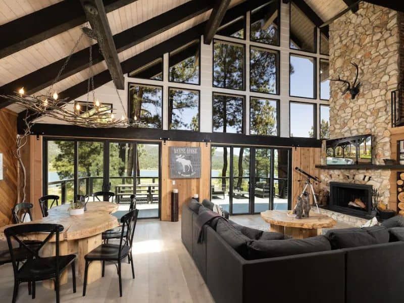 15 Key Reasons California's Luxury Cabin Style Is Taking Over The U.S. - Decor Hint Bringing The Outdoors Inside