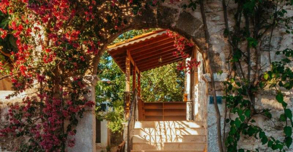 15 Mediterranean Patio Inspirations That Could Elevate Your Outdoor Living - Decor Hint