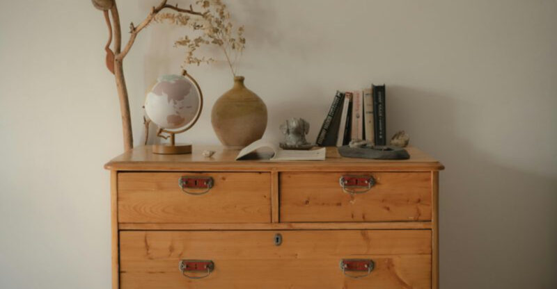 19 Approaches That Could Help Declutter And Organize Cabinet Drawers