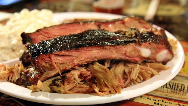 5 Alabama BBQ Misses & 5 That Nail Juicy Rib Perfection - Decor Hint The Brick Pit – Mobile's Divisive Dry Rub