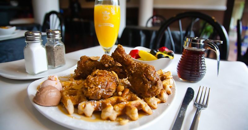 5 North Carolina Waffle Joints Everyone Should Experience - Decor Hint Dame's Chicken & Waffles