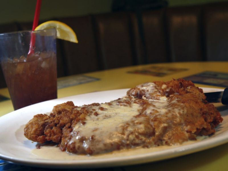 6 California Chicken Fried Steaks That Are A Meal And A Half - Decor Hint Paul's Place's Plate-Eclipsing Phenomenon