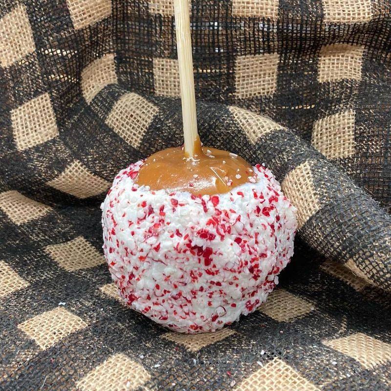 6 Candy Apple Flavors That Keep Indiana Kids Coming Back - Decor Hint Cinnamon Red Hot Sensation