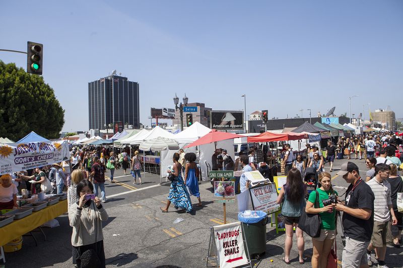 5 Vibrant California Farmers Markets Perfect For Food Enthusiasts - Decor Hint Hollywood Farmers Market – Los Angeles
