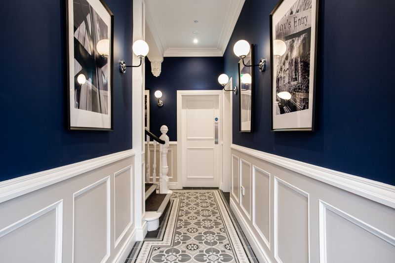 River Oaks Sapphire Passage