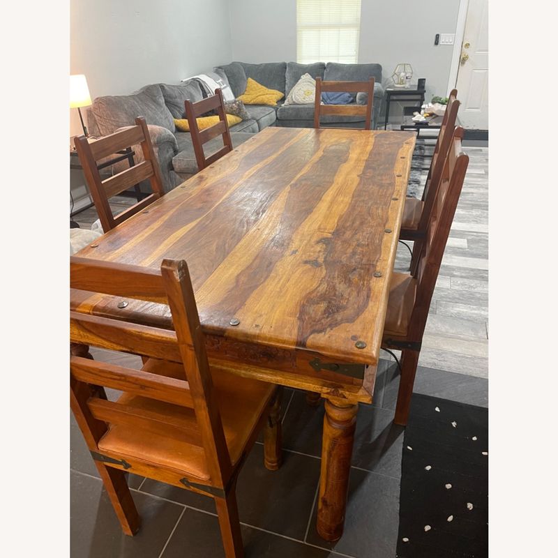 Extendable Farm Table