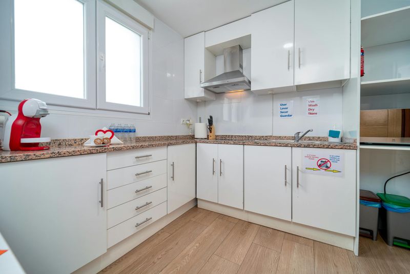 7 Reasons Your Kitchen May Not Be As Neat As You Think - Decor Hint Cluttered Countertops With Unused Appliances