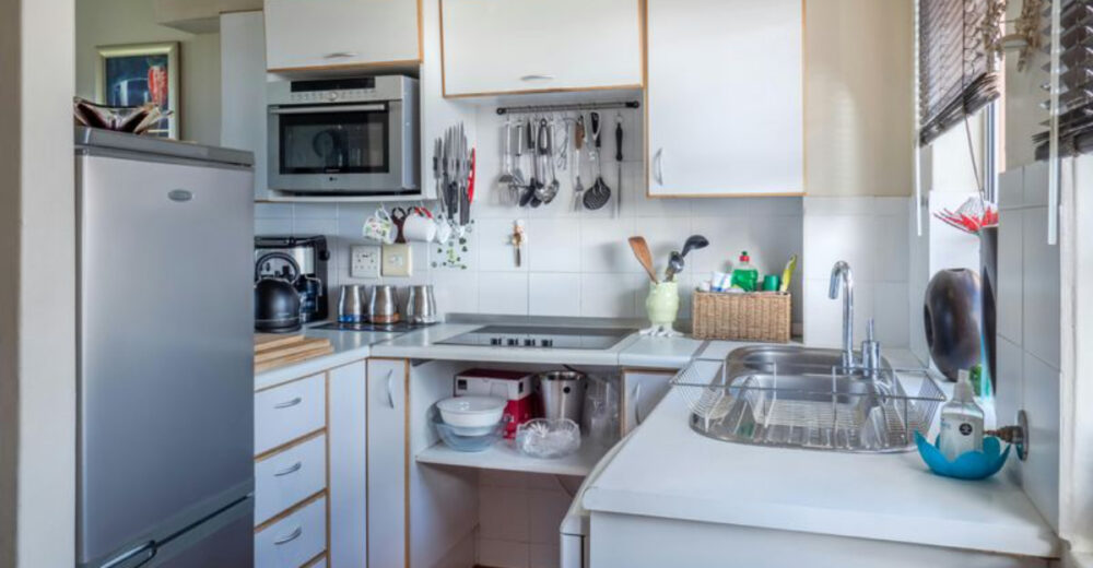 7 Reasons Your Kitchen May Not Be As Neat As You Think - Decor Hint