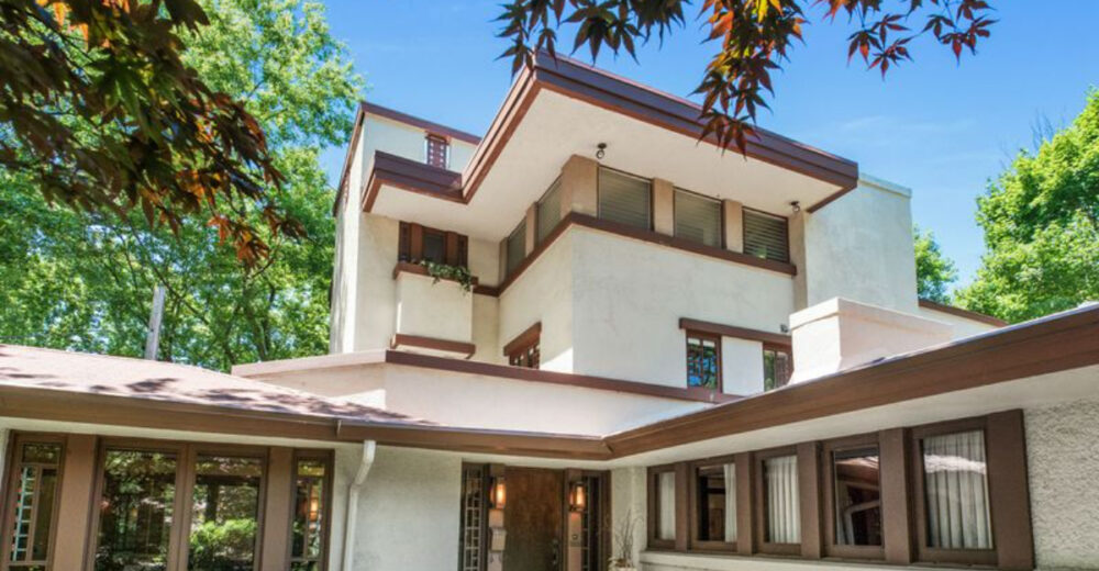 7 Suburban Illinois Homes Perfectly Blending Classic Charm Modern Style - Decor Hint