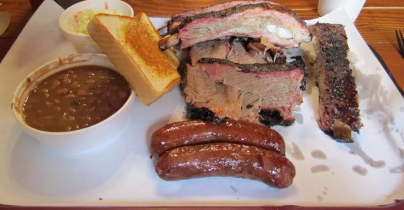 7 Unpretentious Oklahoma BBQ Buffets Serving Serious Smokehouse Flavor