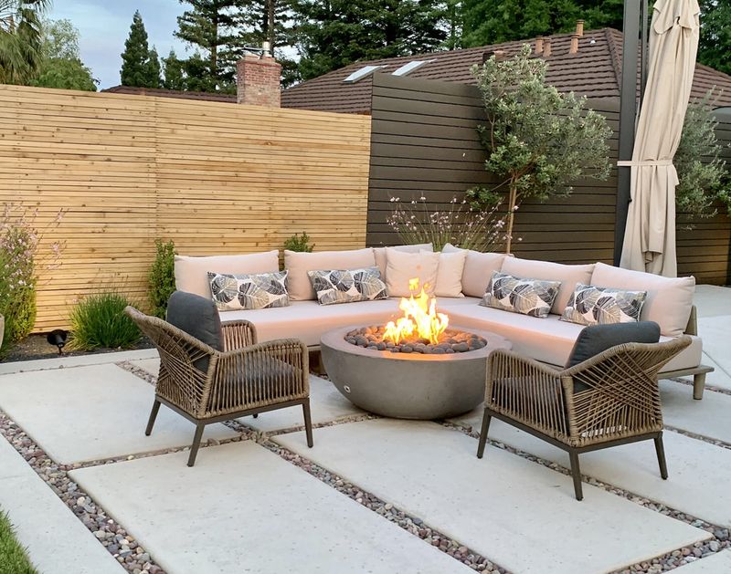 U-Shaped Entertaining Haven