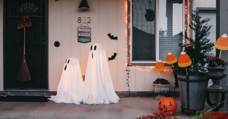 8 Halloween Lighting Ideas That Glow On Colorado Mountain Porches