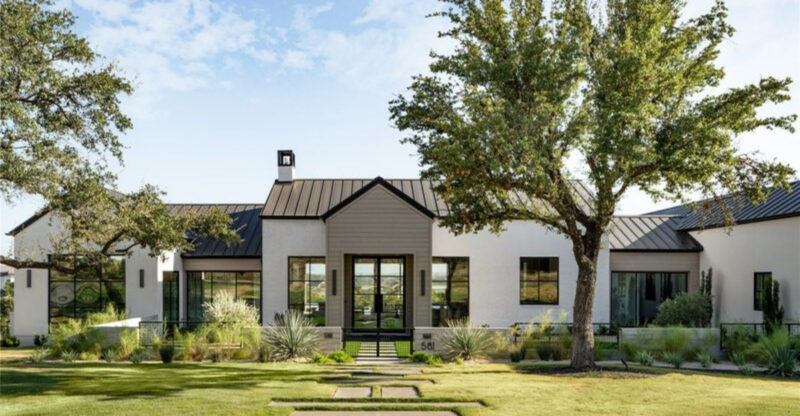 8 North Dakota Farmhouses With Old-World Charm