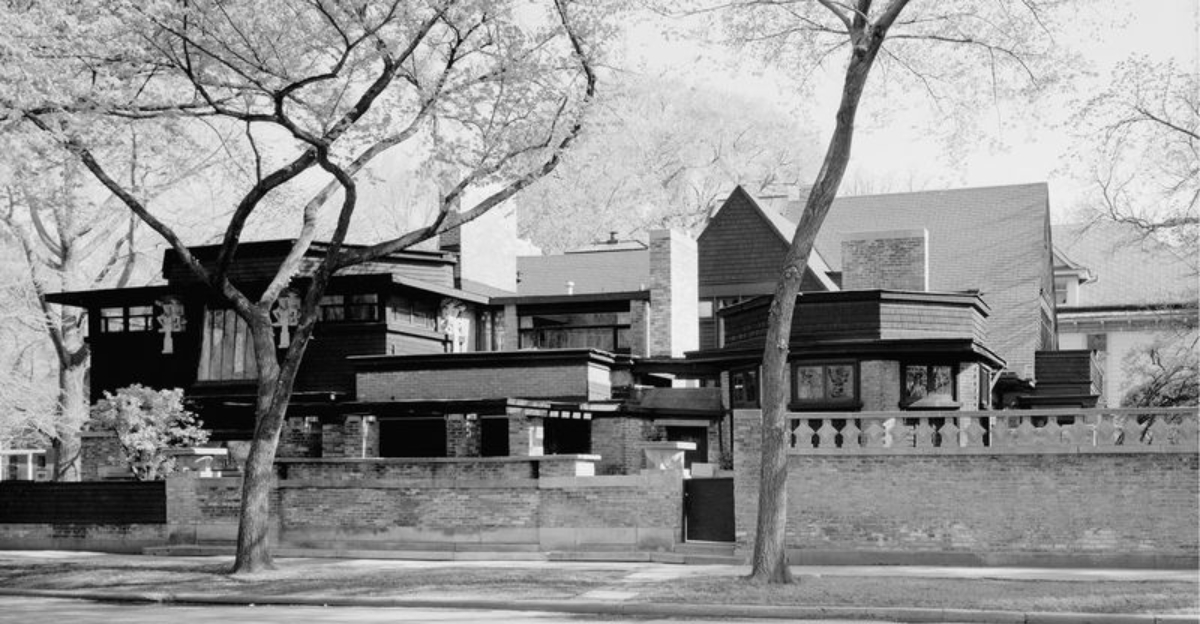 8 Rarely Seen Photos Of Stylish 1930s Homes Across The USA - Decor Hint 8 Rarely Seen Photos Of Stylish 1930s Homes Across The USA - Decor Hint