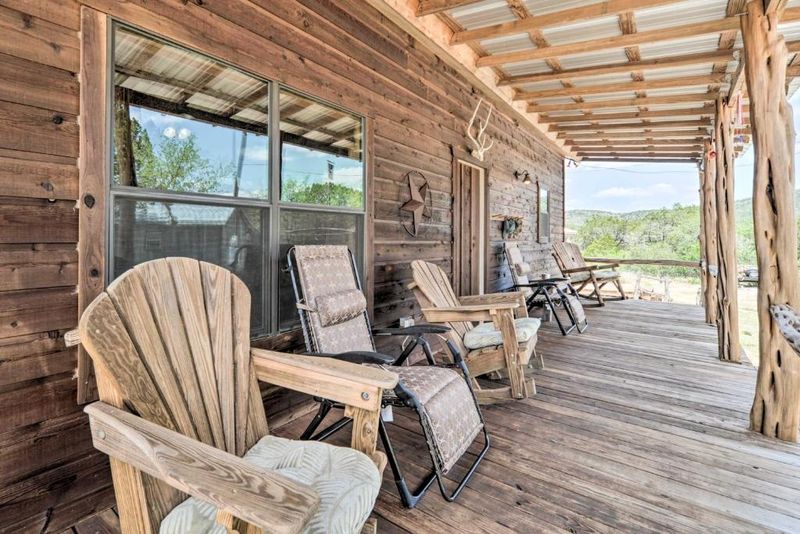 Rustic Log Cabin Vibes