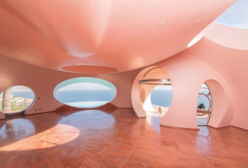 The Bubble Palace