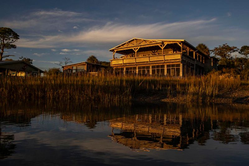 Bowen's Island Restaurant – Charleston