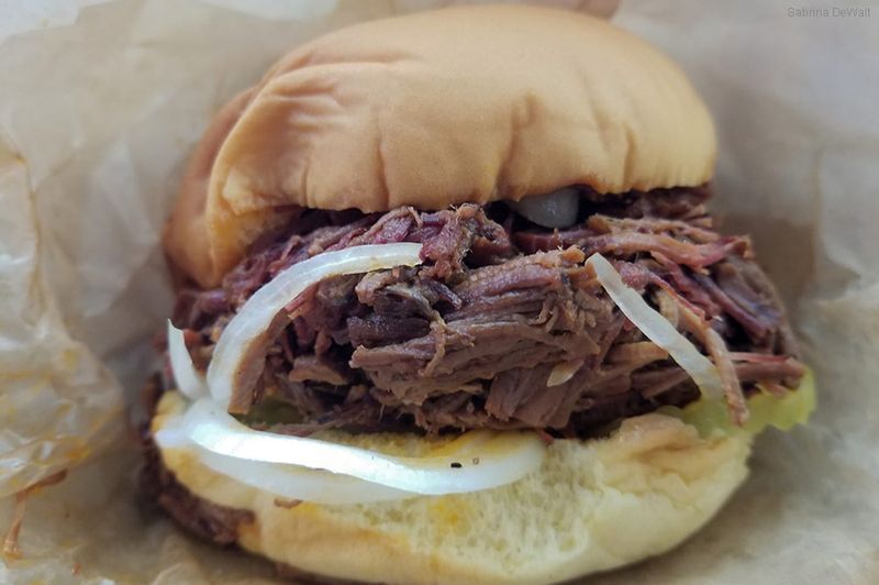 9 Texas Brisket Sandwiches Too Big For The Bun - Decor Hint Franklin Barbecue's Brisket Behemoth