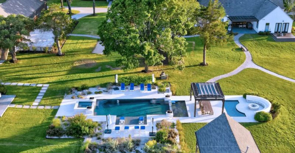 A Look At Six Notable Luxury Ranches In Texas - Decor Hint