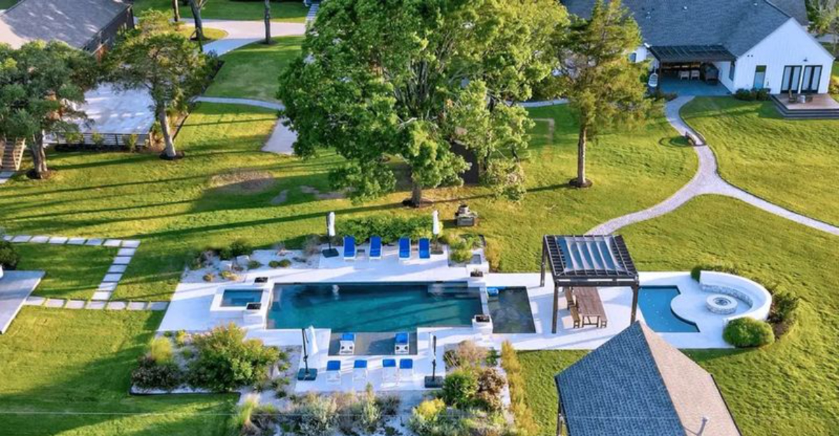 A Look At Six Notable Luxury Ranches In - Decor Hint