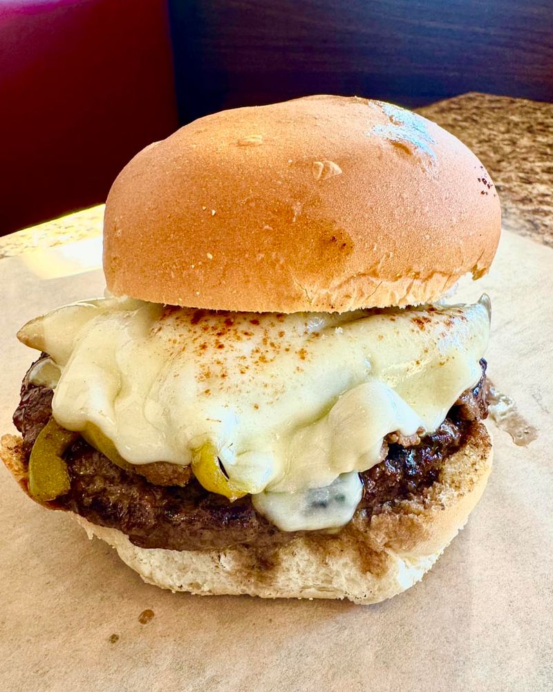 6 Wisconsin Spots Where Buttered Burgers Outshine The Beer - Decor Hint Mihm's Charcoal Grill