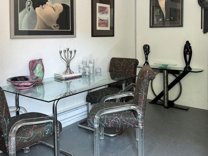 Miami Vice-Inspired Accent Pieces