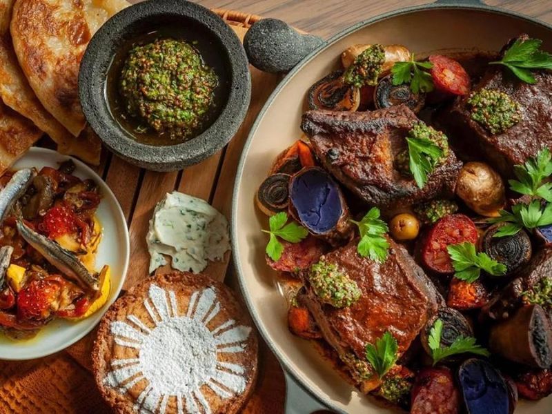 12 Must-Try Chicago Restaurants That Deserve The Buzz - Decor Hint Kasama