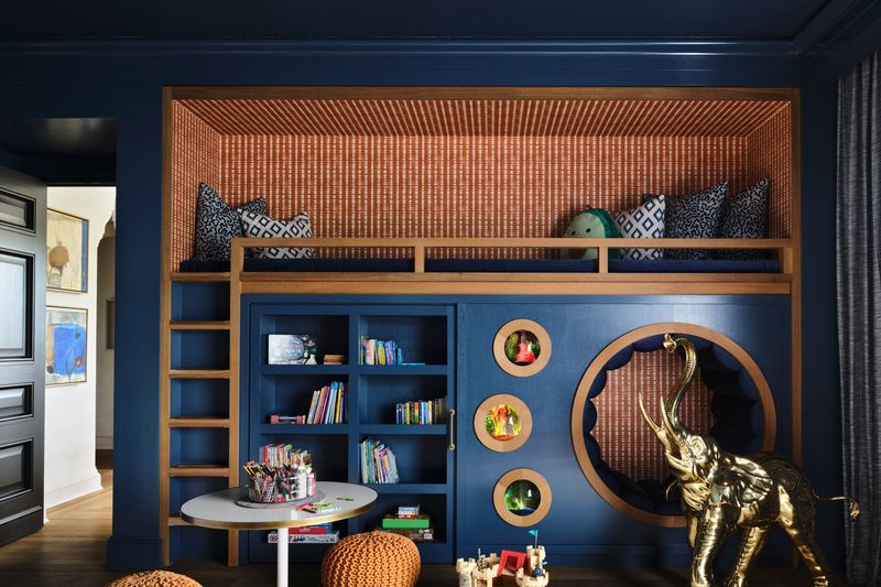 10 Utah Cabin Bunk Rooms That Grow With Kids - Decor Hint Storybook Corners In Midway