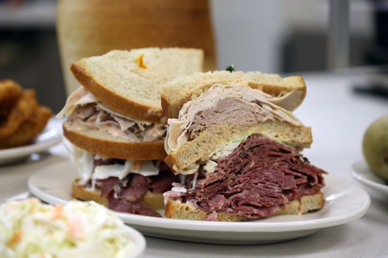 12 Italian Sub Shops In New Jersey That Could Pack It On - Decor Hint Vinnie's Italian Deli – Newark, New Jersey