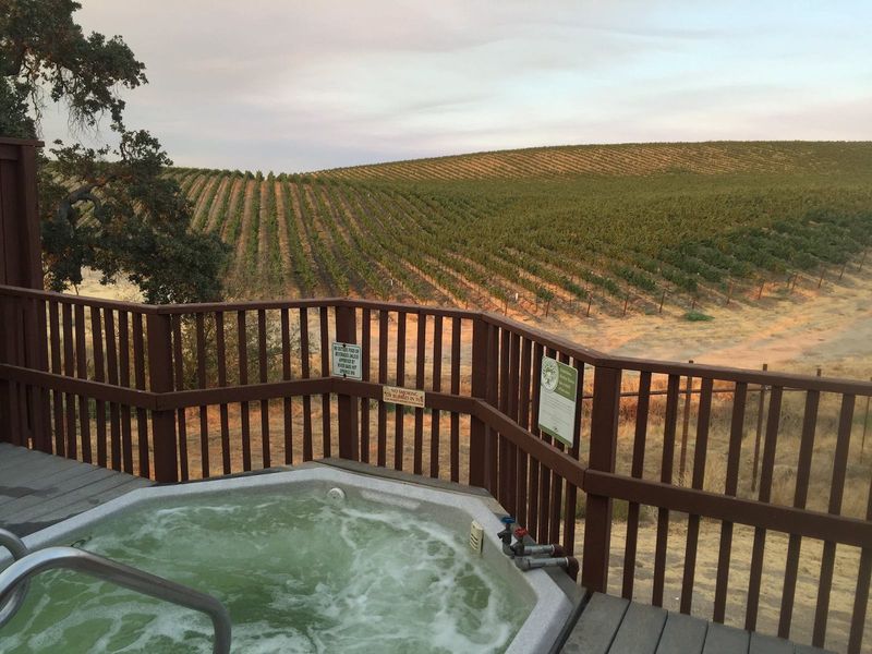 Hot Springs And Relaxation Spots Nearby