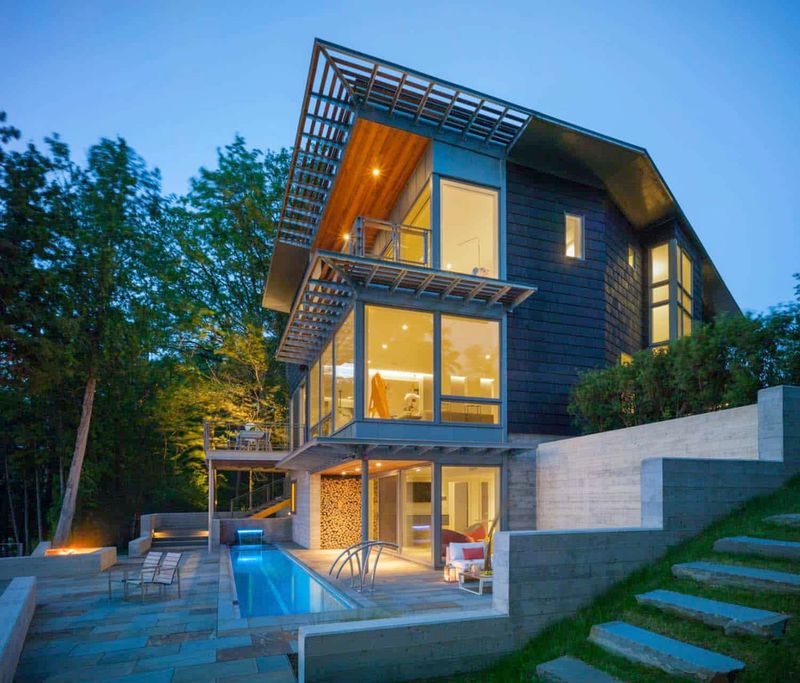 Mountain Modern Escape on Lake Champlain