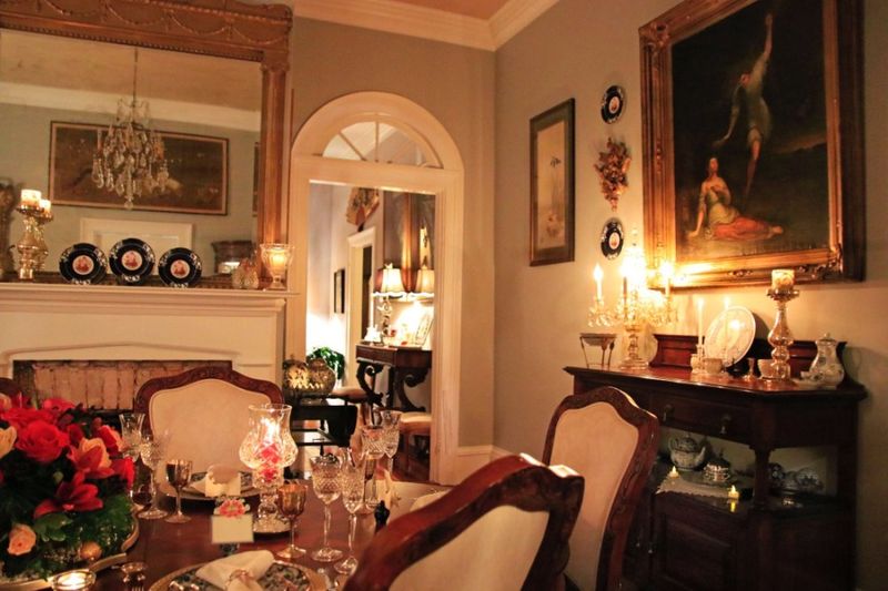 10 Southern-Chic Dining Rooms In Georgia You'll Love Forever - Decor Hint Antebellum Grandeur Reimagined
