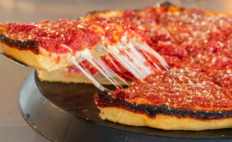 10 Local Looking Deep Dish Slice Shops In Illinois You Might Want To Try - Decor Hint Home Run Inn From Tavern to Chicago Empire