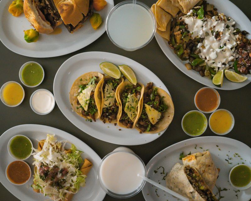 Where To Find The Most Authentic Street Tacos In Southern California - Decor Hint Los Cinco Puntos