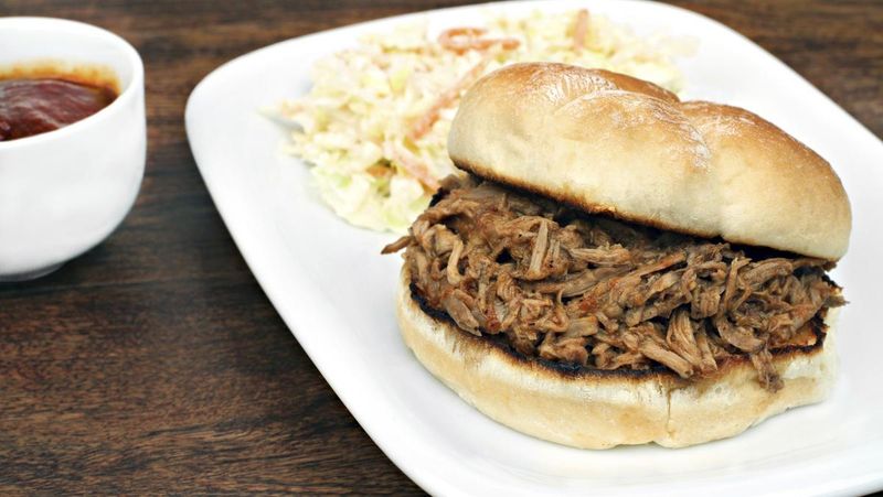 Red Bridges Barbecue Lodge (Shelby)