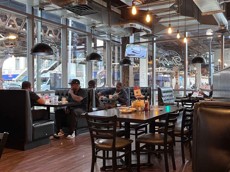 10 Illinois Soul Food Restaurants You'll Want To Taste Twice - Decor Hint Daley's Restaurant – Feeding Chicago Since 1892