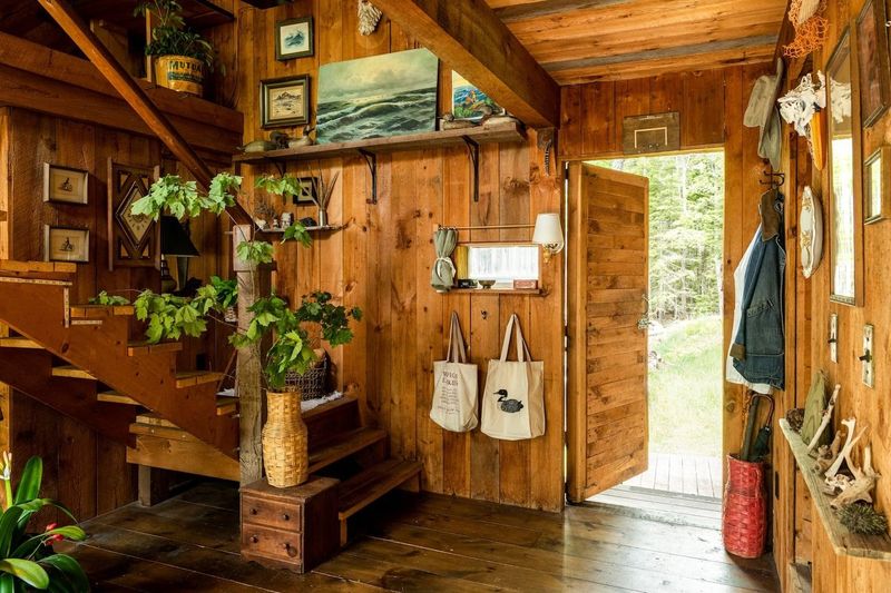 7 Maine Coastal Cabins With Décor That Smells Like Salt Air - Decor Hint Acadia's Craftsman Forest Retreat