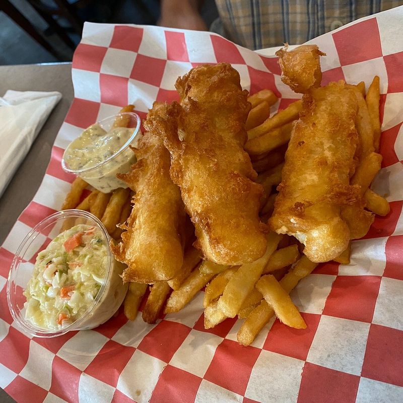 Shipwrecked Brew Pub – Beer-Battered Bliss with Craft Brews