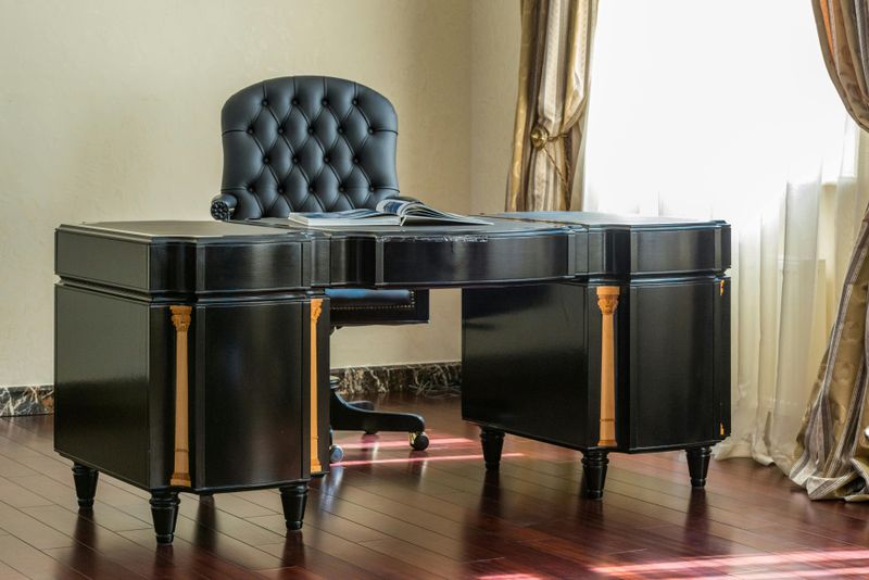 Executive High-Back Chair